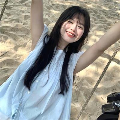 代表小姐封面